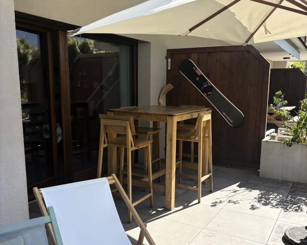 Appartement Avec Terrasse &amp; Emplacement Idéal