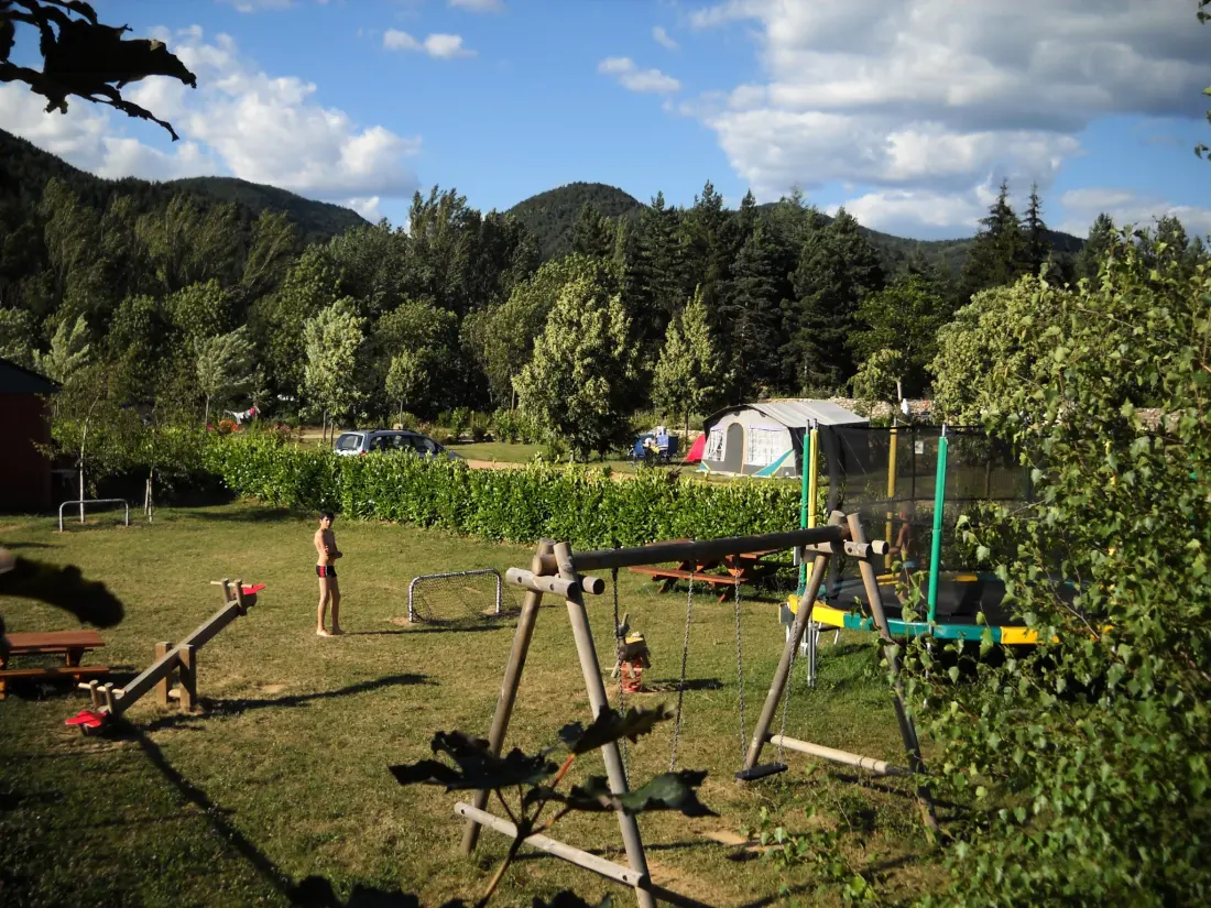 Camping La Dourbie 4 étoiles★★★★