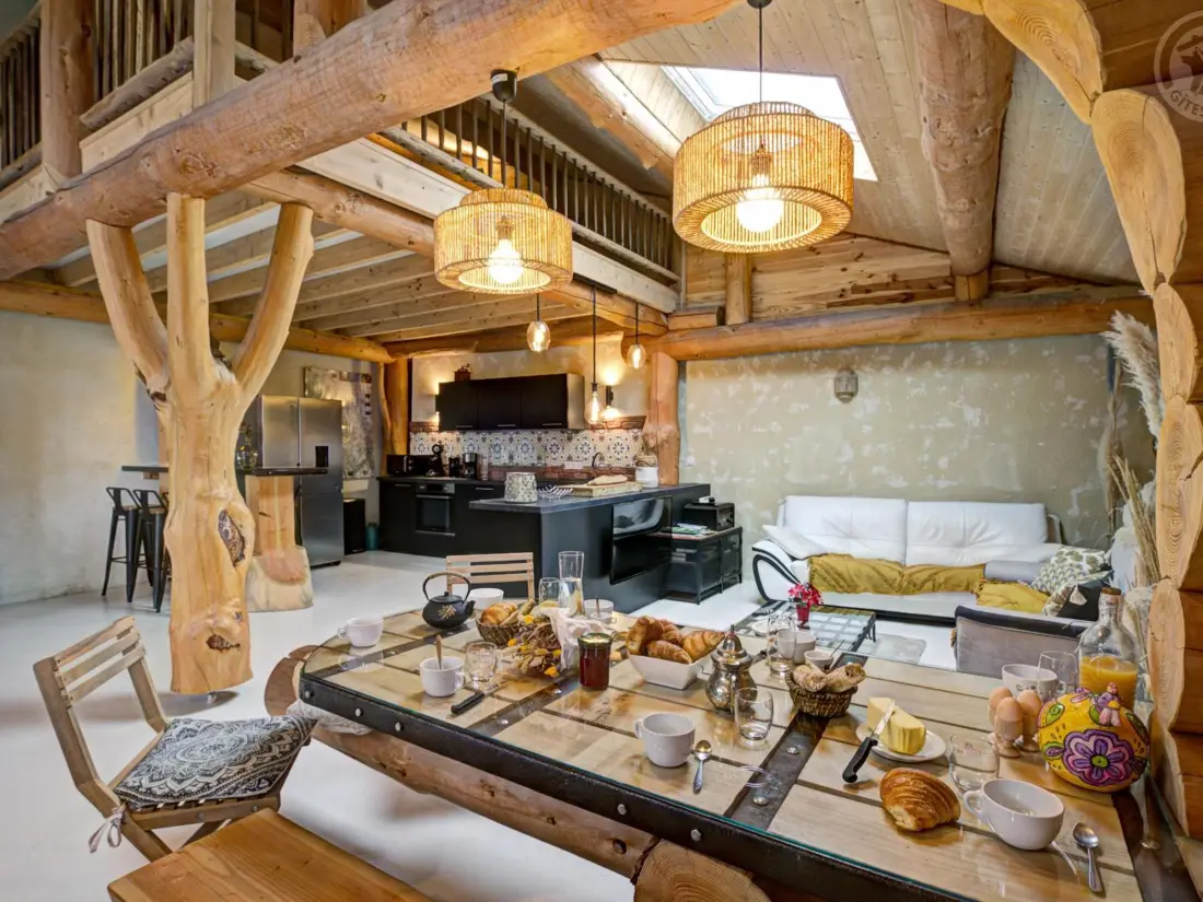 Maison de Vacances SAINT-JEAN-SOLEYMIEUX 2