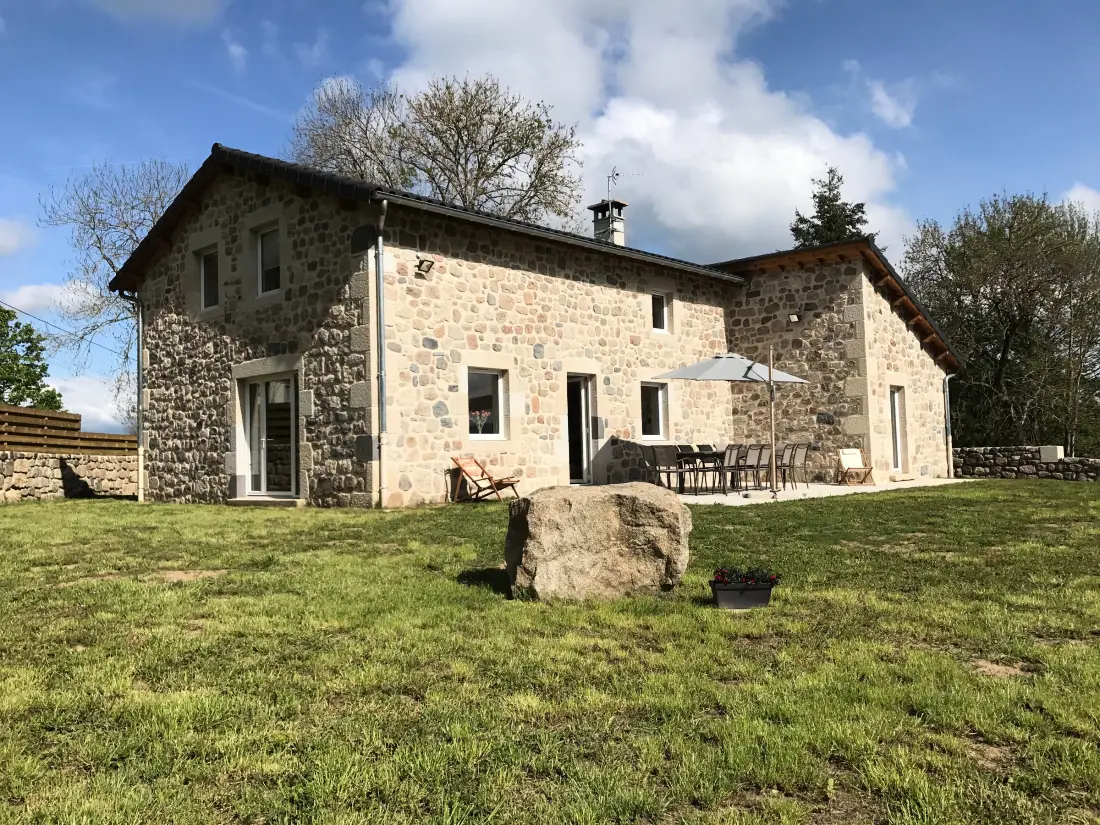 Maison de Vacances Saint-Jeures 5