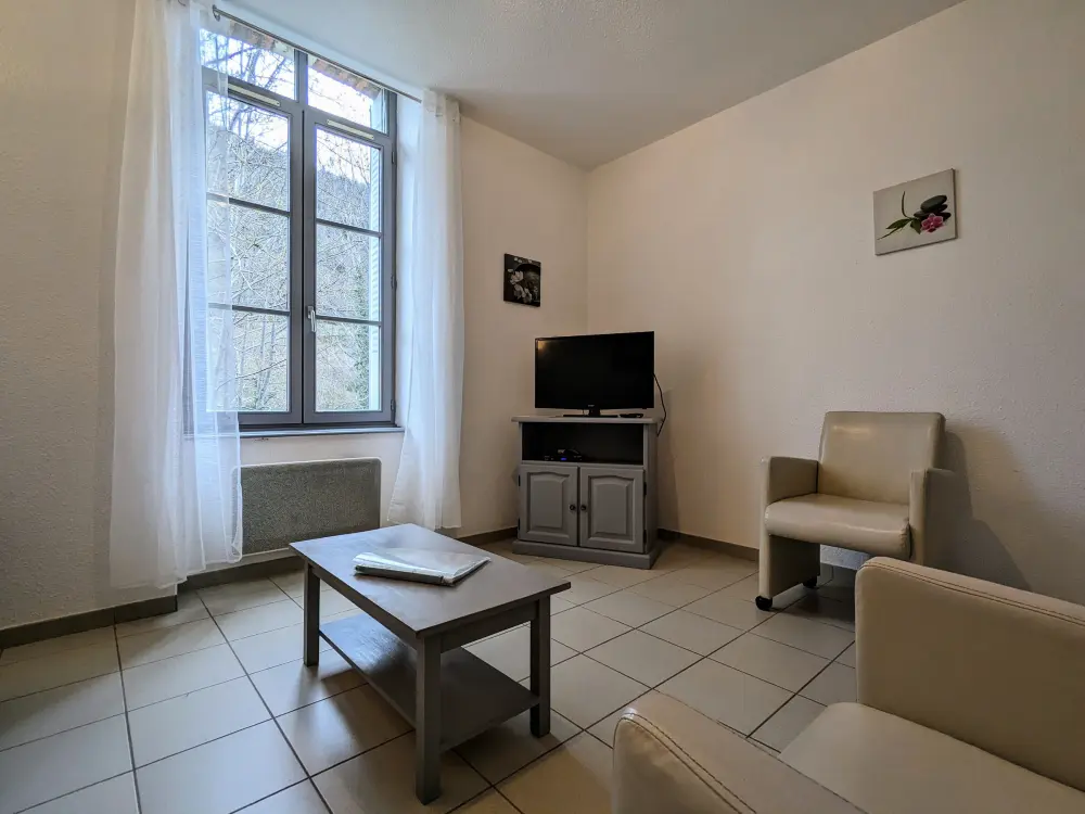 Maison de Vacances Saint-Julien-des-Chazes 2