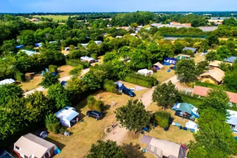 Camping Paradis La Bretonnière 4 étoiles★★★★