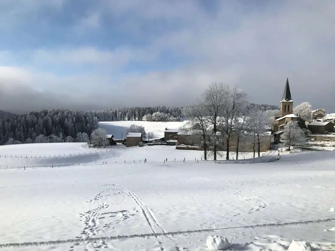 Maison de Vacances Saint-Julien-Molhesabate