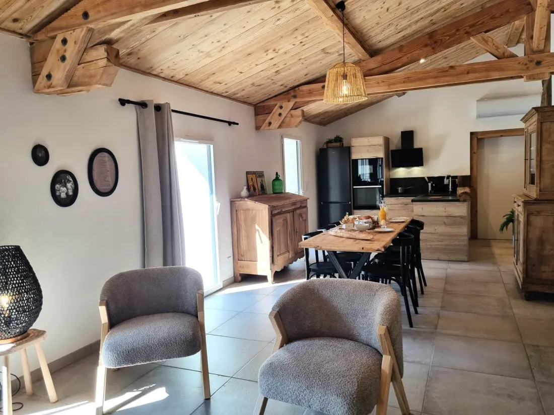 Maison de Vacances SAINT-JUST-SAINT-RAMBERT 6