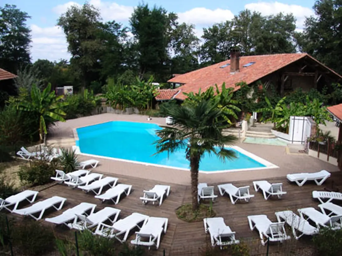 Camping Le Pin3 étoiles★★★