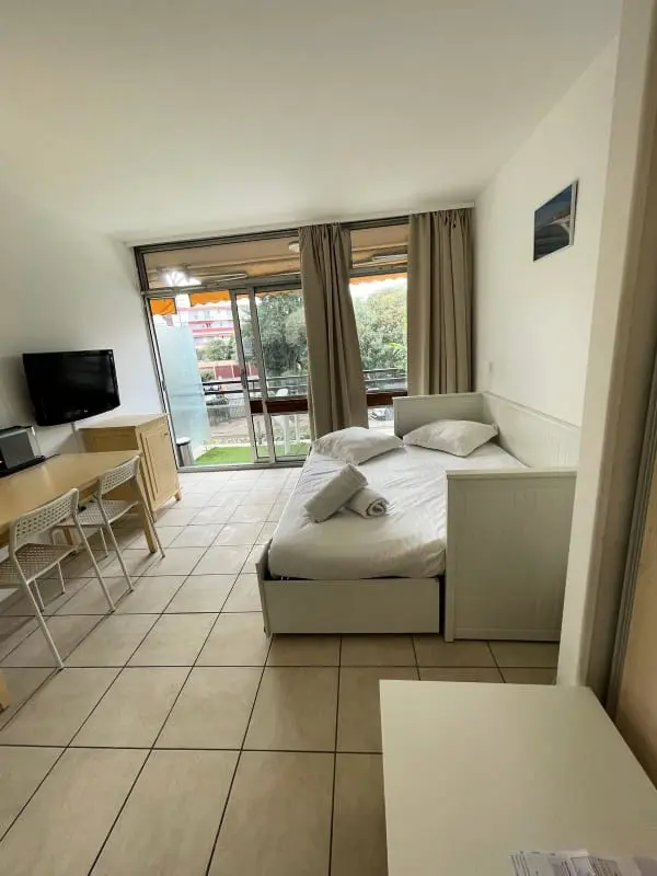 06u - Beau Studio En Résidence - Piscine Et Tennis