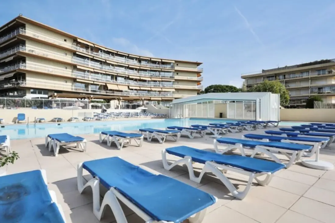 06u - Beau Studio En Résidence - Piscine Et Tennis