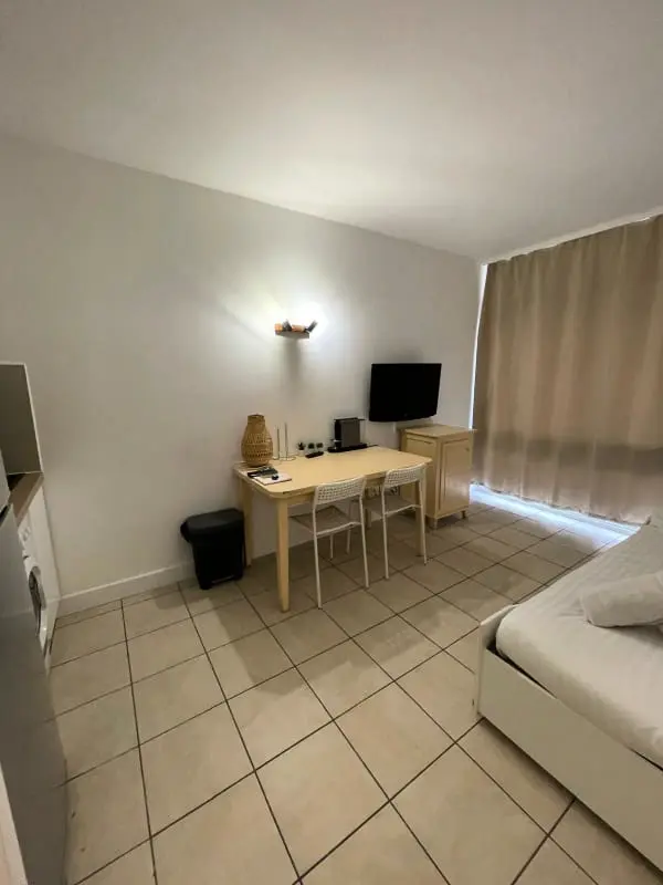 06u - Beau Studio En Résidence - Piscine Et Tennis