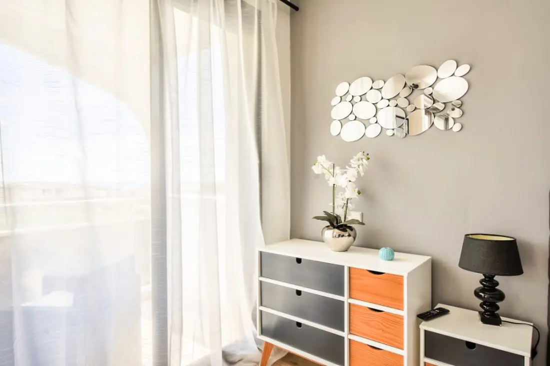 Appartement Avec Terrasse Et Garage à St-laurent