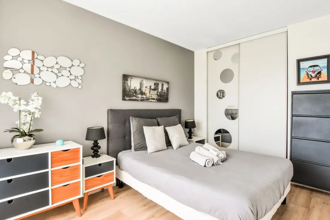 Appartement Avec Terrasse Et Garage à St-laurent