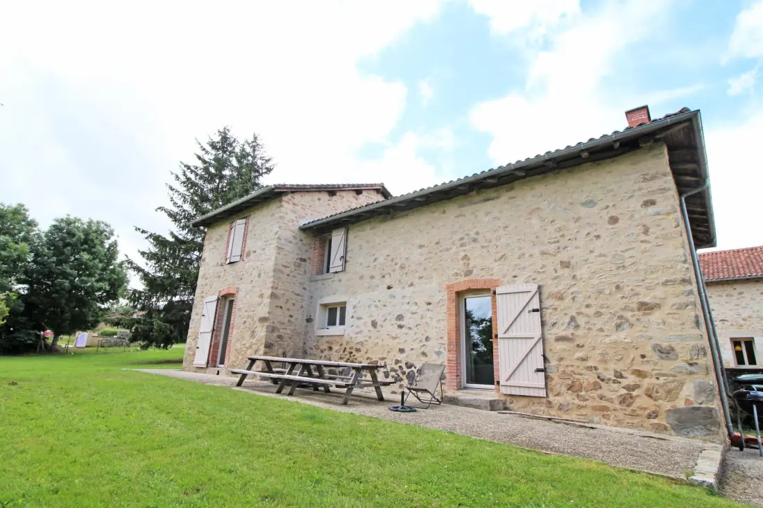 Gîte de France Domaine de feuillade 3 épis