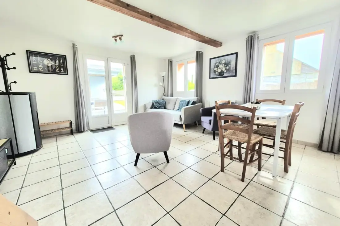Maison Avec Jardin à Saint-laurent-sur-mer