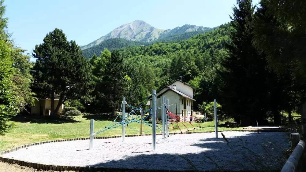 VVF Saint-Léger-les -Mélèzes 3 étoiles★★★