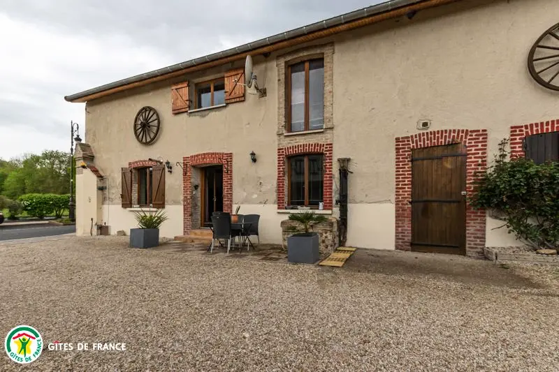 Gîte de France Le petit gîte de saint-léonard 3 épis