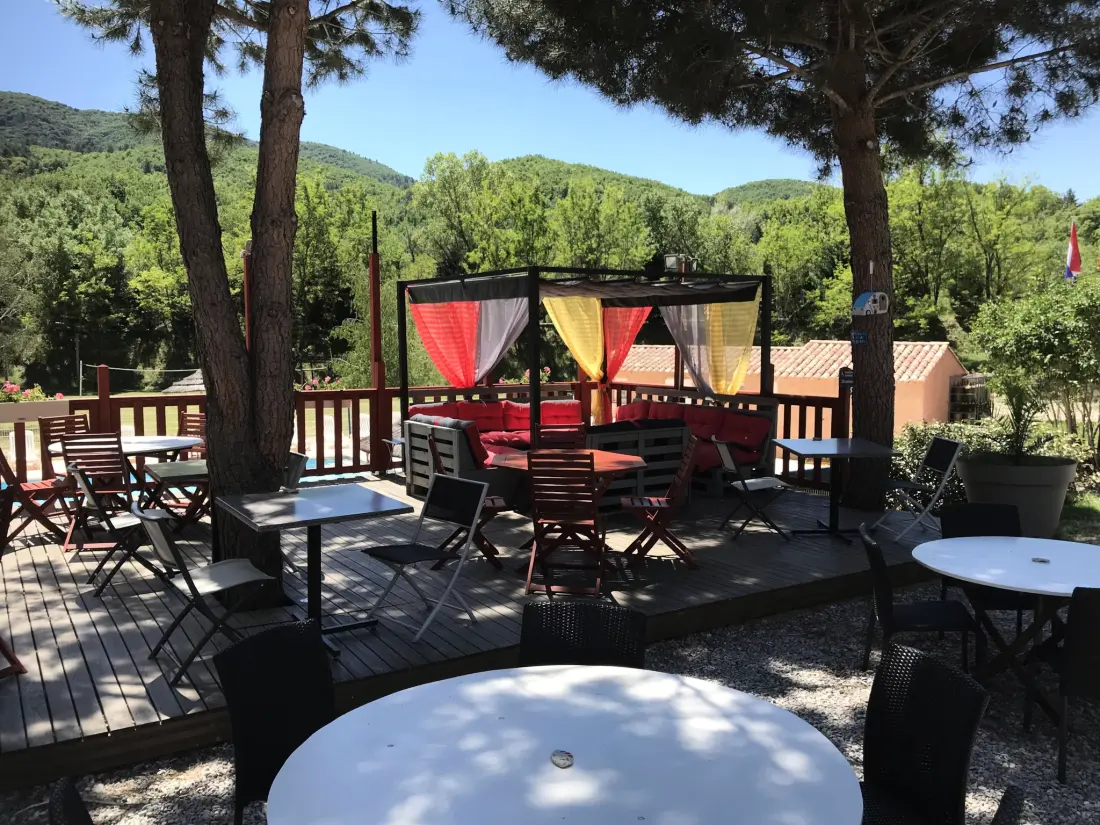 Flower Camping La Rivière 3 étoiles★★★