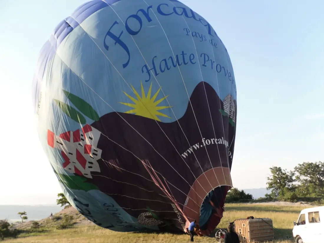 Flower Camping La Rivière 3 étoiles★★★