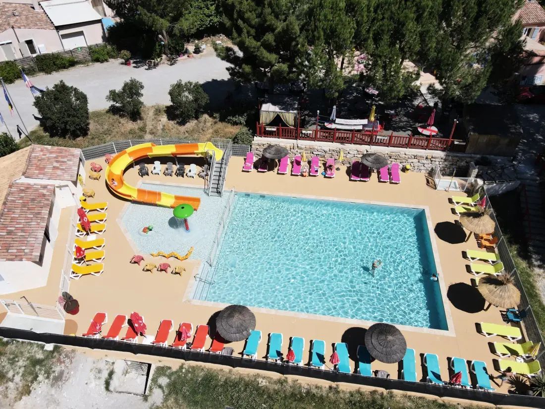 Flower Camping La Rivière 3 étoiles★★★