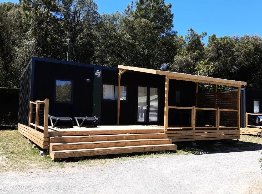 Flower Camping La Rivière 3 étoiles★★★