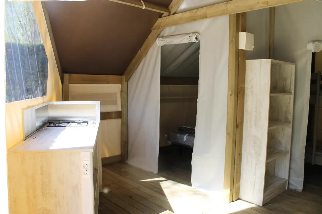 Flower Camping La Rivière 3 étoiles★★★