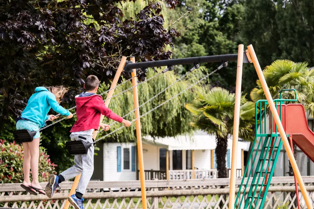 Camping Domaine De La Ville Huchet  4 étoiles★★★★