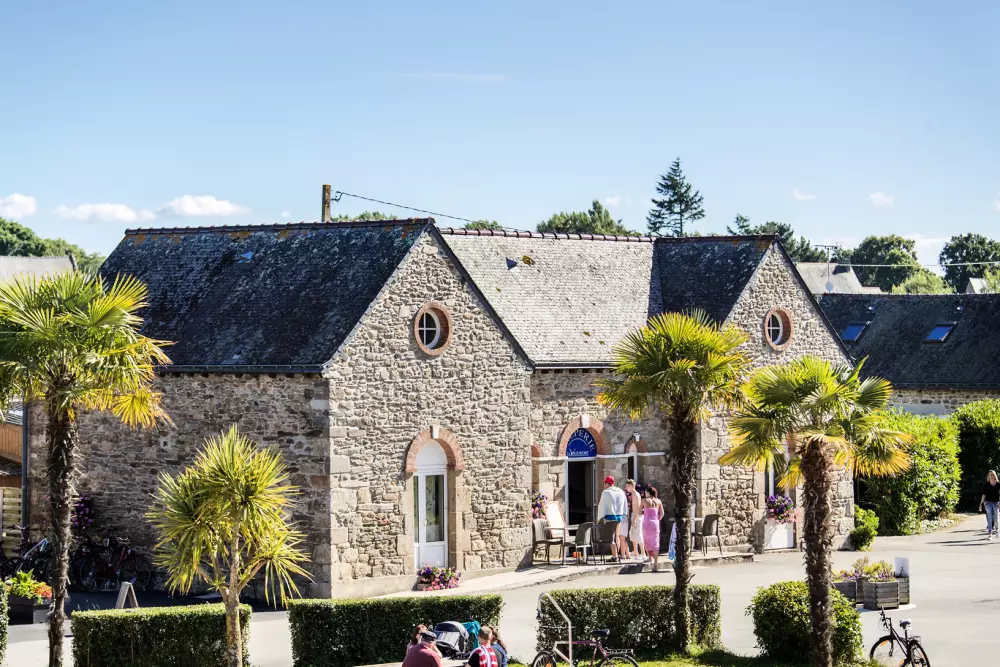 Camping Domaine De La Ville Huchet  4 étoiles★★★★