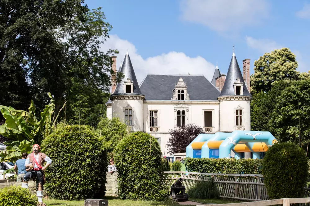 Camping Domaine De La Ville Huchet  4 étoiles★★★★