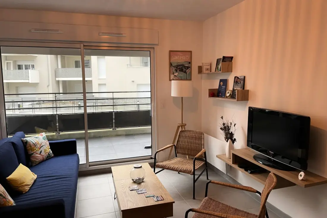 Cosy T2 Avec Balcon Proche De La Mer