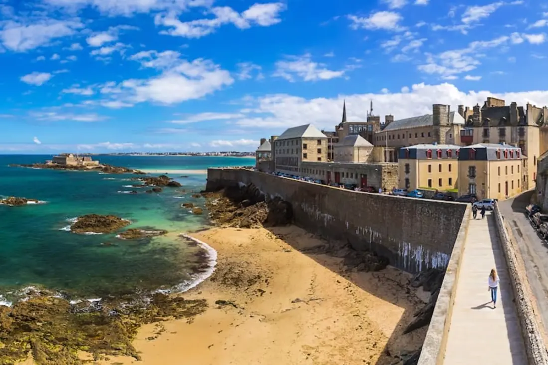 Nid Lumineux Et Calme Avec Terrasse Proche Plages