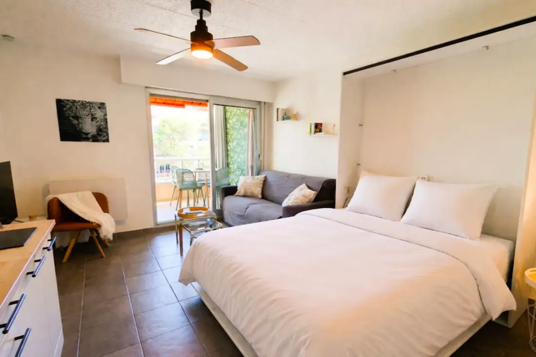 Appartement Avec Loggia à 300m De La Plage