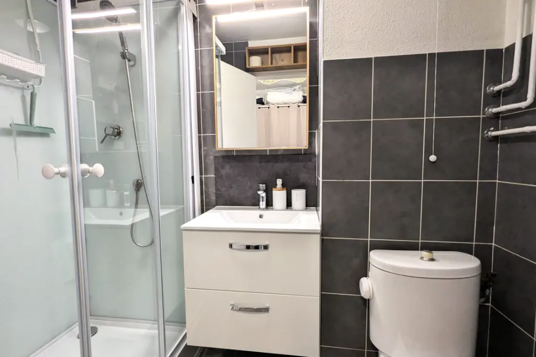 Appartement Avec Loggia à 300m De La Plage