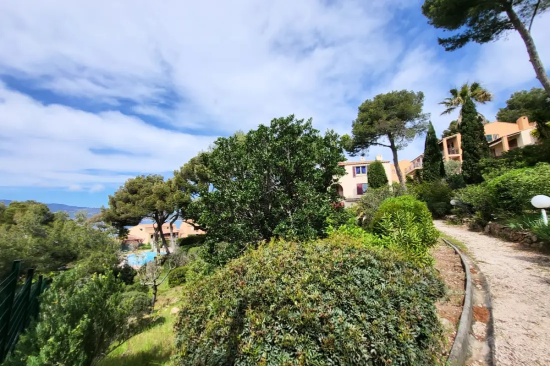 Vue Mer Imprenable, T3, Loggia, 6 Pers, Piscine, Tennis, Parking