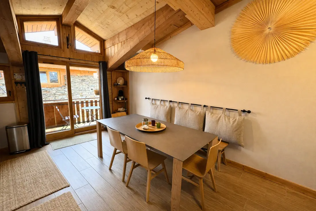 Chalet Aster