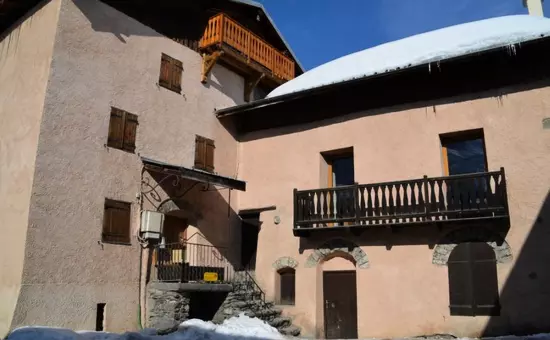 Chalet Saint Louis