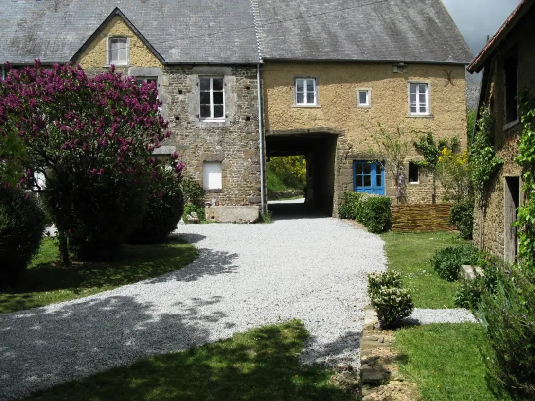 Maison de Vacances Saint-Martin-de-Cenilly 2