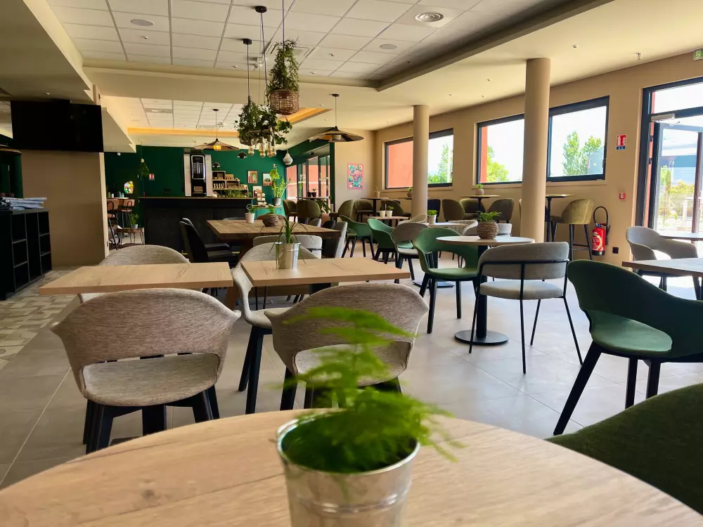 Aparthotel Adagio Access Porte de Camargue 3 étoiles★★★