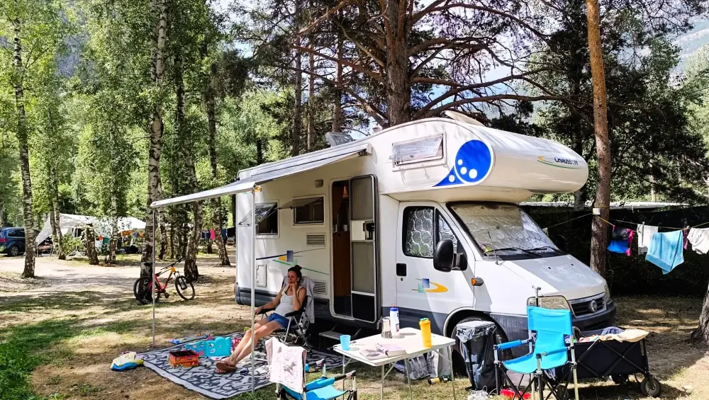 Camping-Caravaneige l'Iscle de Prelles 3 étoiles★★★