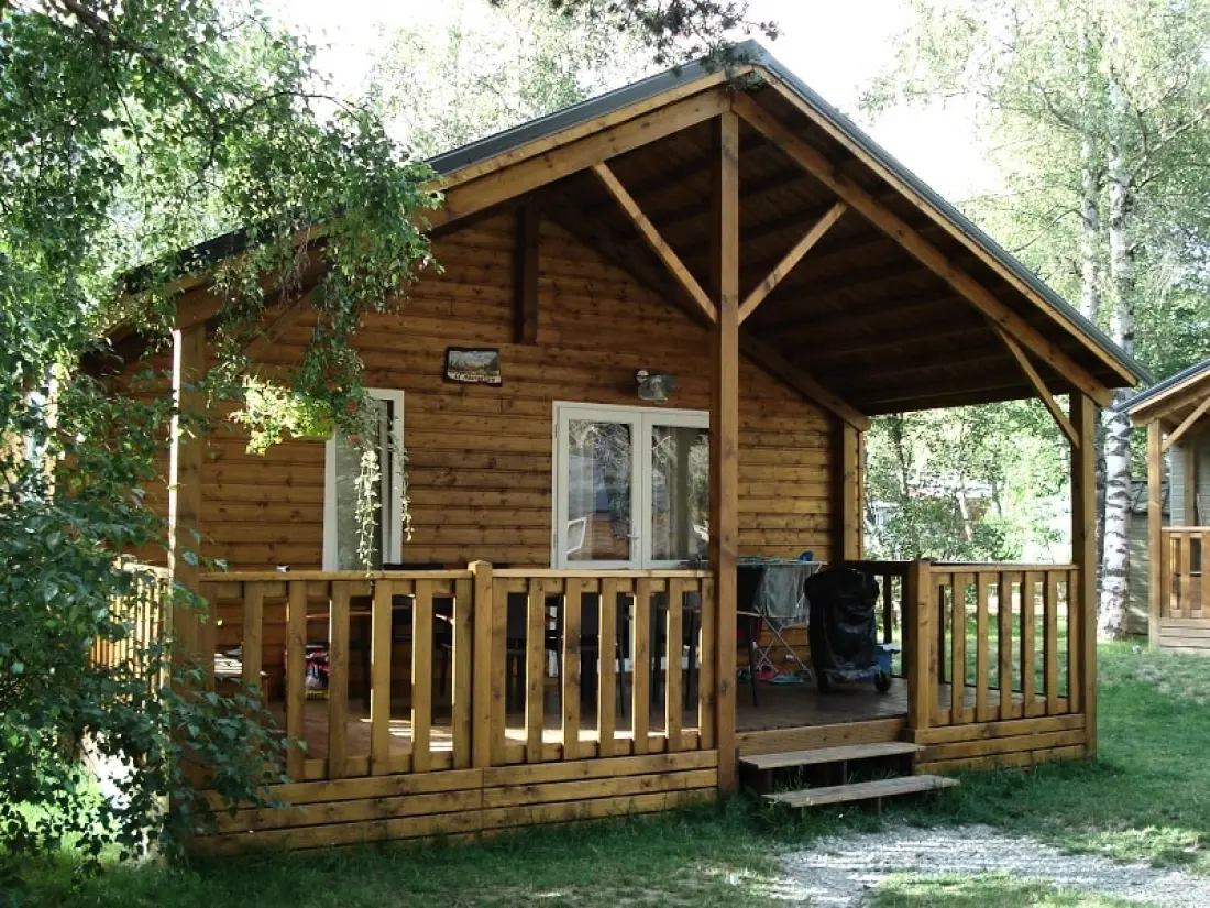 Camping-Caravaneige l'Iscle de Prelles 3 étoiles★★★