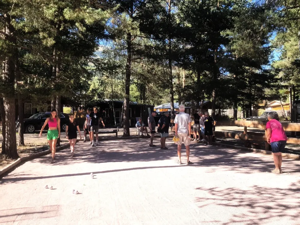 Camping-Caravaneige l'Iscle de Prelles 3 étoiles★★★
