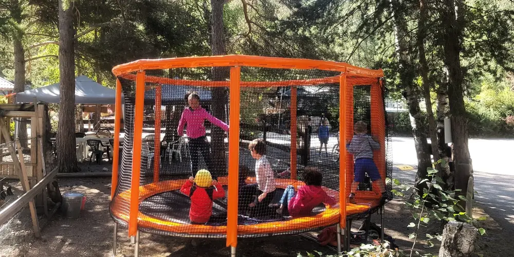 Camping-Caravaneige l'Iscle de Prelles 3 étoiles★★★
