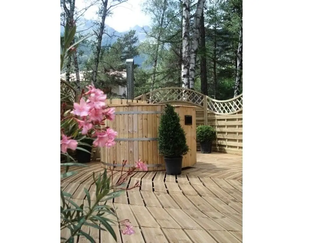 Camping-Caravaneige l'Iscle de Prelles 3 étoiles★★★