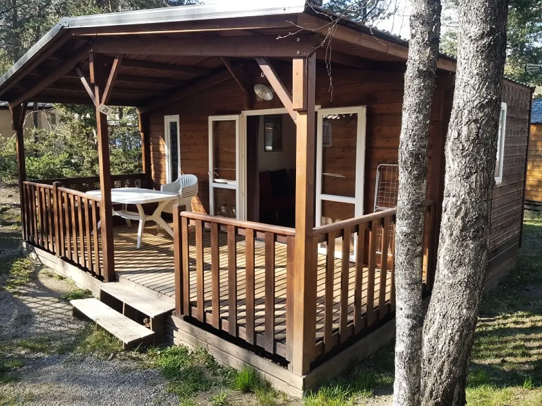 Camping-Caravaneige l'Iscle de Prelles 3 étoiles★★★