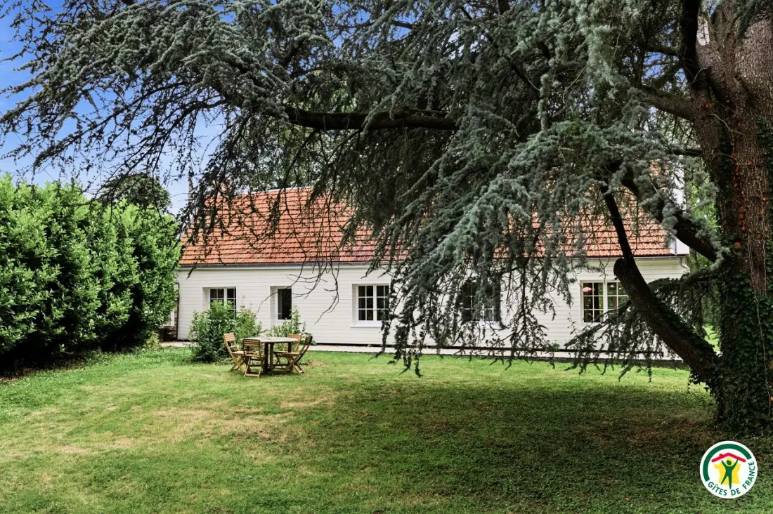 Gîte de France Gîtes de france® - le gîte du grand cèdre 3 épis