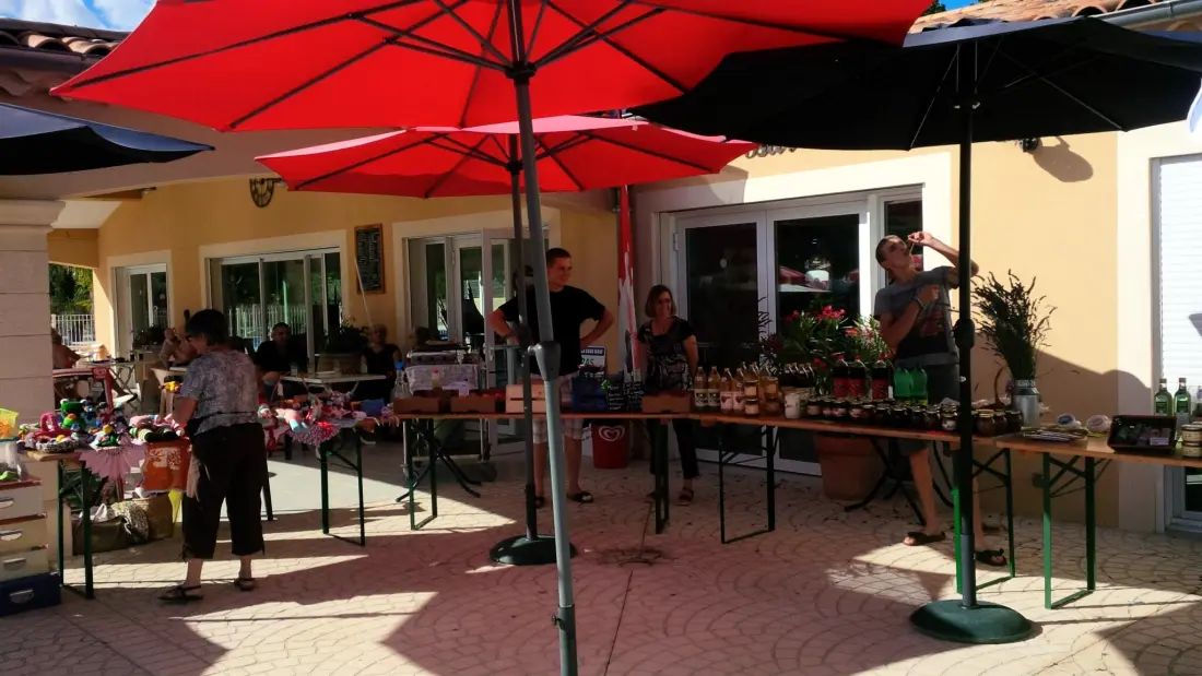 Camping Le Sous-Bois Ardèche 3 étoiles★★★