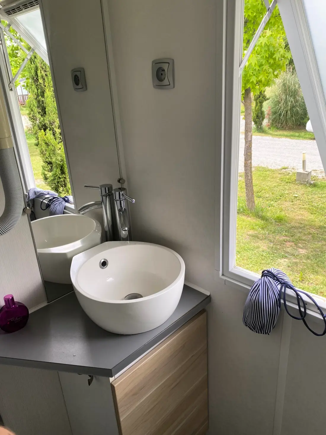 Camping Le Sous-Bois Ardèche 3 étoiles★★★