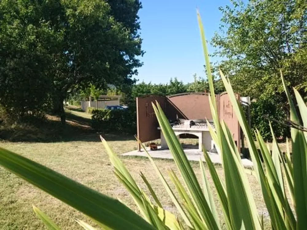 Camping Le Sous Bois  4 étoiles★★★★