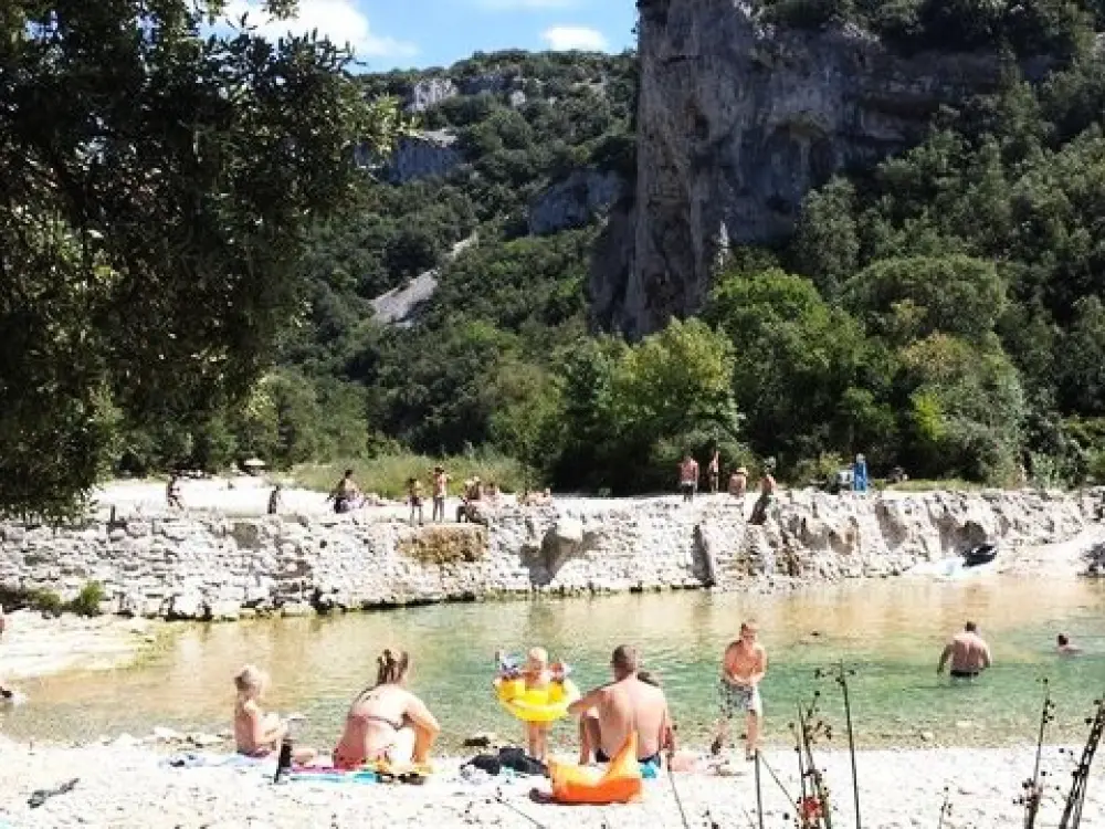 Camping Le Sous Bois  4 étoiles★★★★