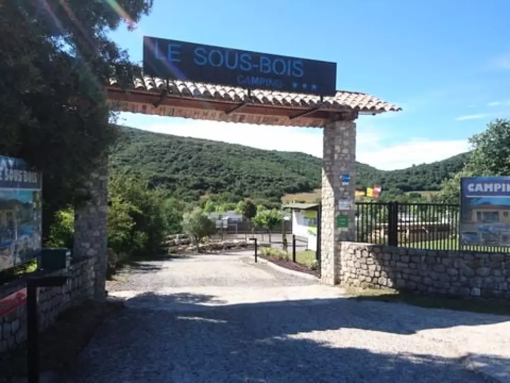 Camping Le Sous Bois  4 étoiles★★★★