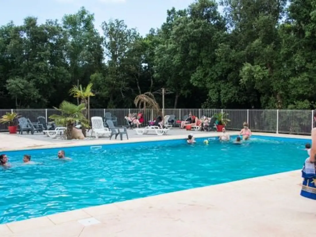Camping Le Sous Bois  4 étoiles★★★★