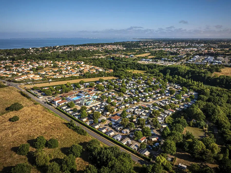 Camping La Riviera 41 étoiles★