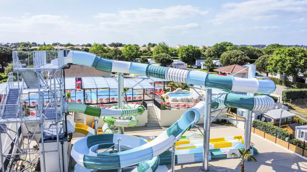 Camping La Riviera 4 étoiles★★★★